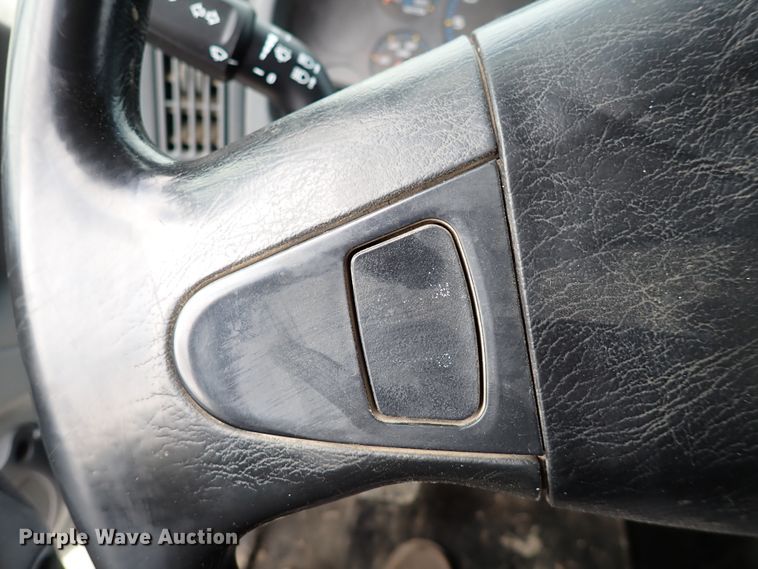 image for item DJ0085 2007 International 7600  hydrovac truck