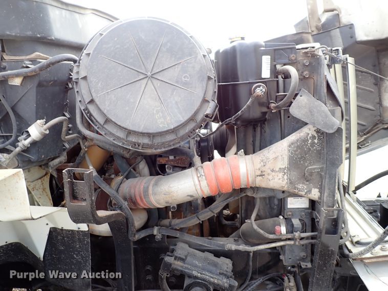 image for item DJ0085 2007 International 7600  hydrovac truck