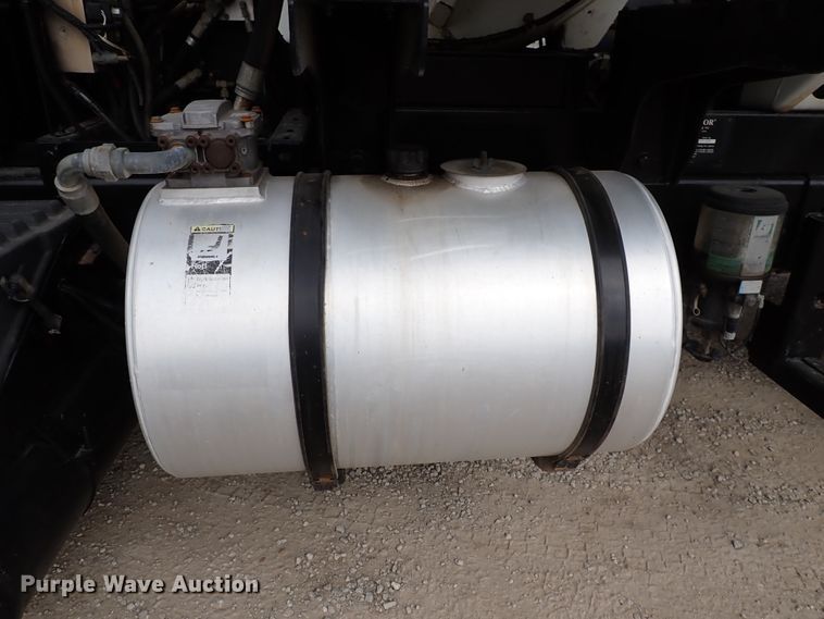 image for item DJ0085 2007 International 7600  hydrovac truck