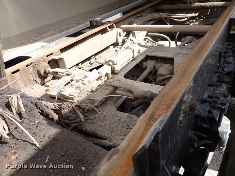 image for item DJ0085 2007 International 7600  hydrovac truck