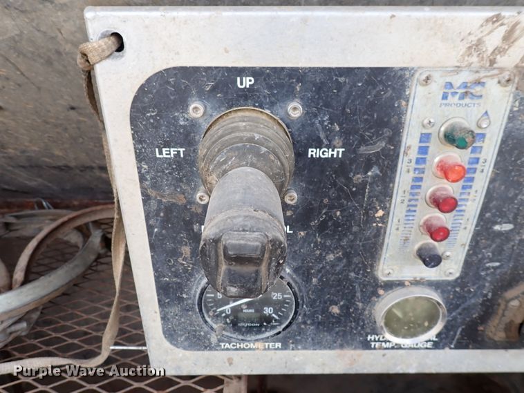 image for item DJ0085 2007 International 7600  hydrovac truck