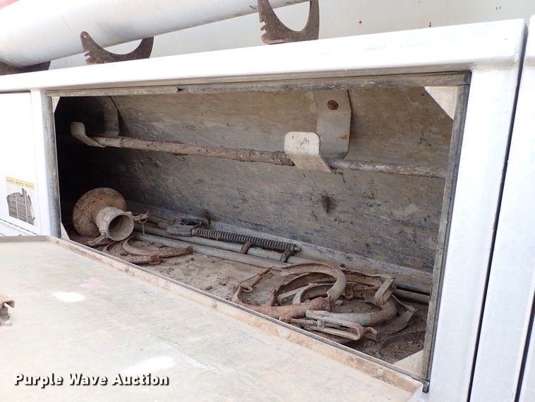 image for item DJ0085 2007 International 7600  hydrovac truck