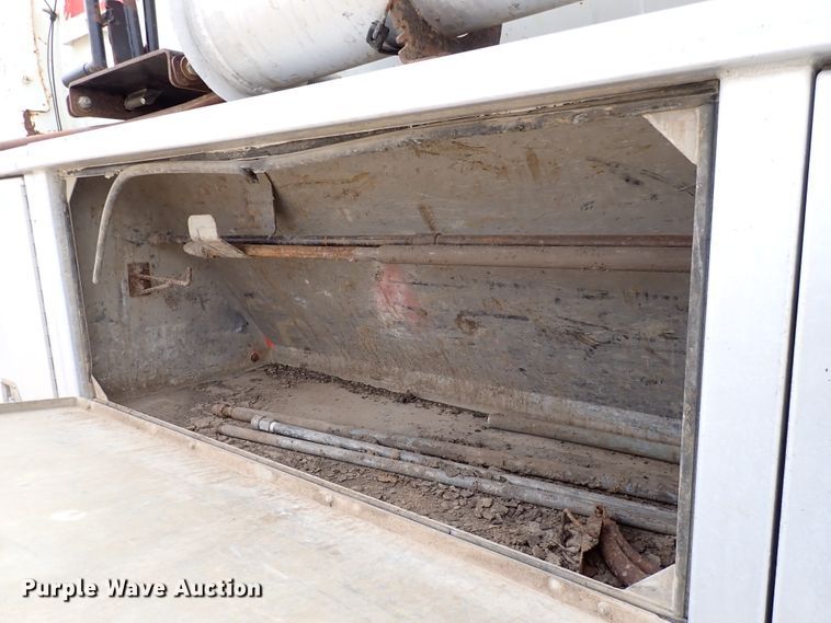 image for item DJ0085 2007 International 7600  hydrovac truck