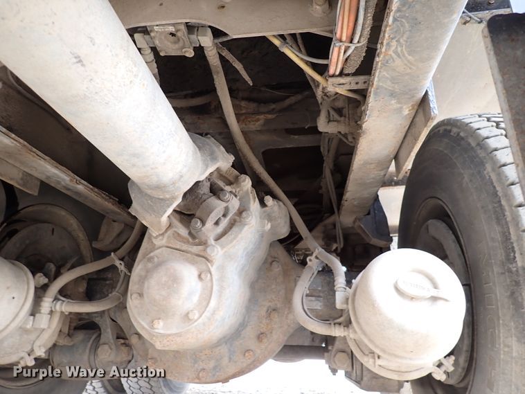 image for item DJ0085 2007 International 7600  hydrovac truck