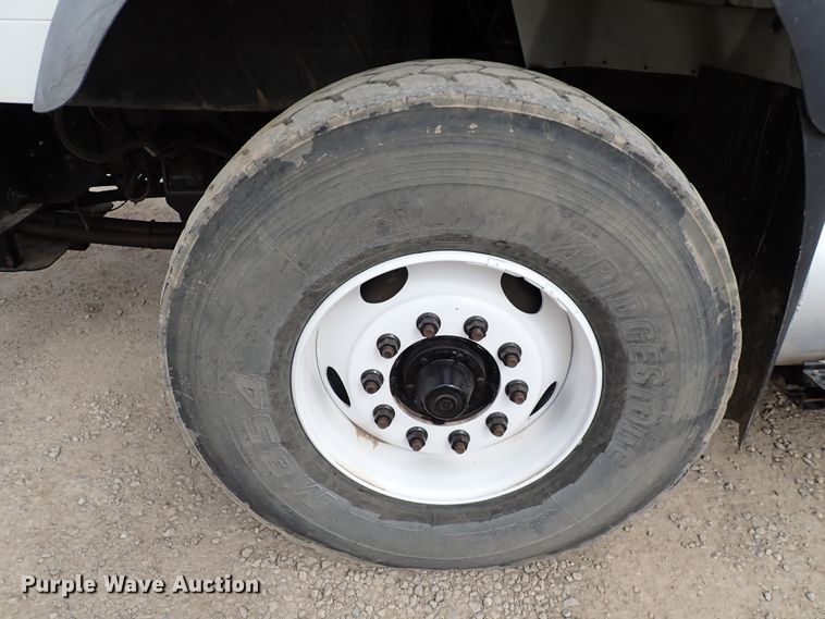 image for item DJ0085 2007 International 7600  hydrovac truck