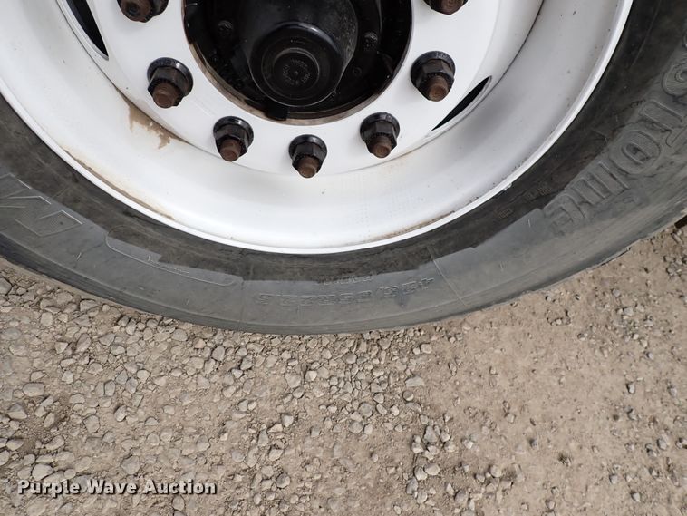 image for item DJ0085 2007 International 7600  hydrovac truck