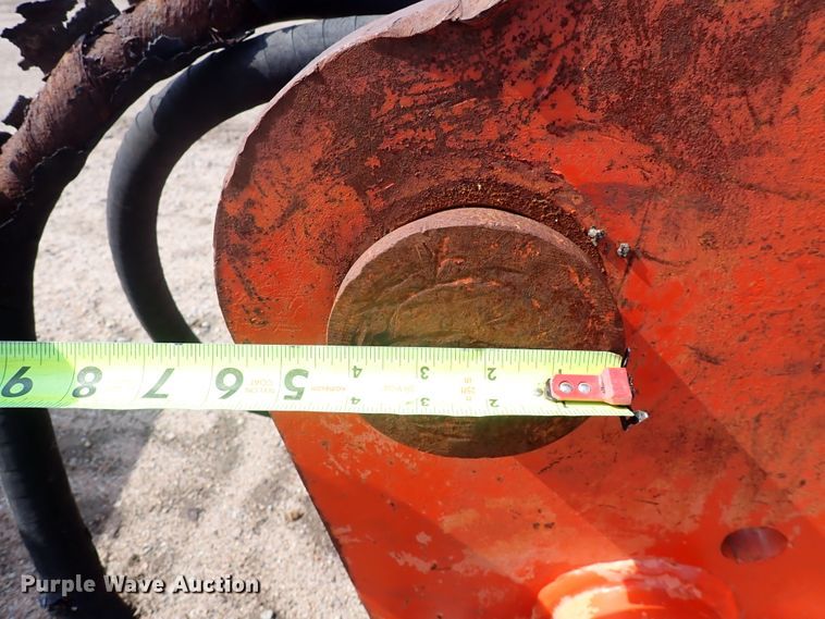 image for item DJ0165 NPK E220 hydraulic hammer