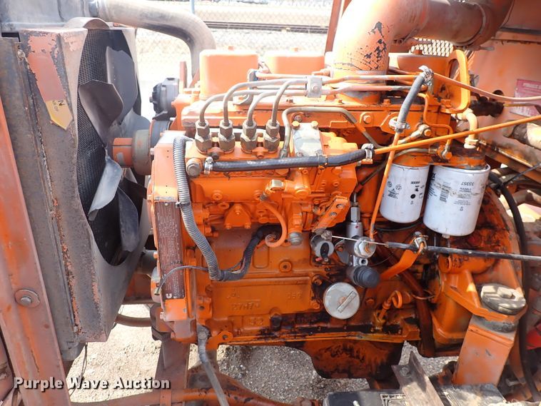 image for item DJ0187 1998 Broce RC350  broom