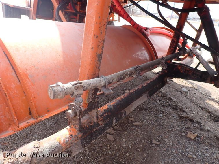 image for item DJ0187 1998 Broce RC350  broom