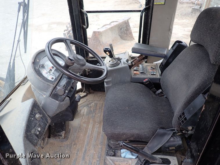 image for item DJ0198 2006 Caterpillar 930G  wheel loader