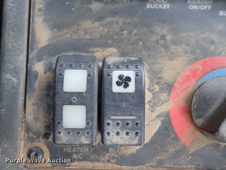 image for item DJ0198 2006 Caterpillar 930G  wheel loader