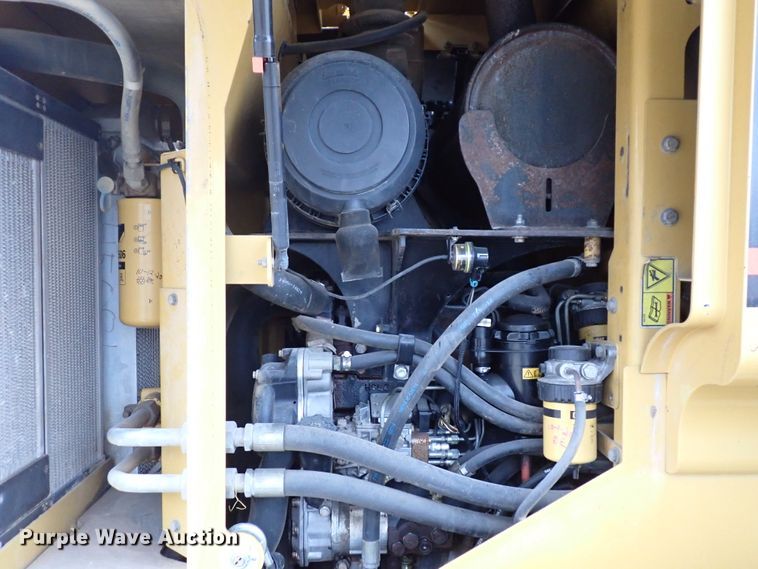 image for item DJ0198 2006 Caterpillar 930G  wheel loader