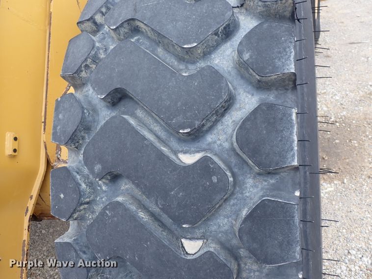 image for item DJ0198 2006 Caterpillar 930G  wheel loader