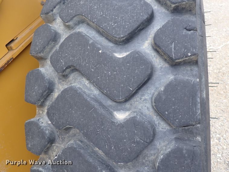 image for item DJ0198 2006 Caterpillar 930G  wheel loader