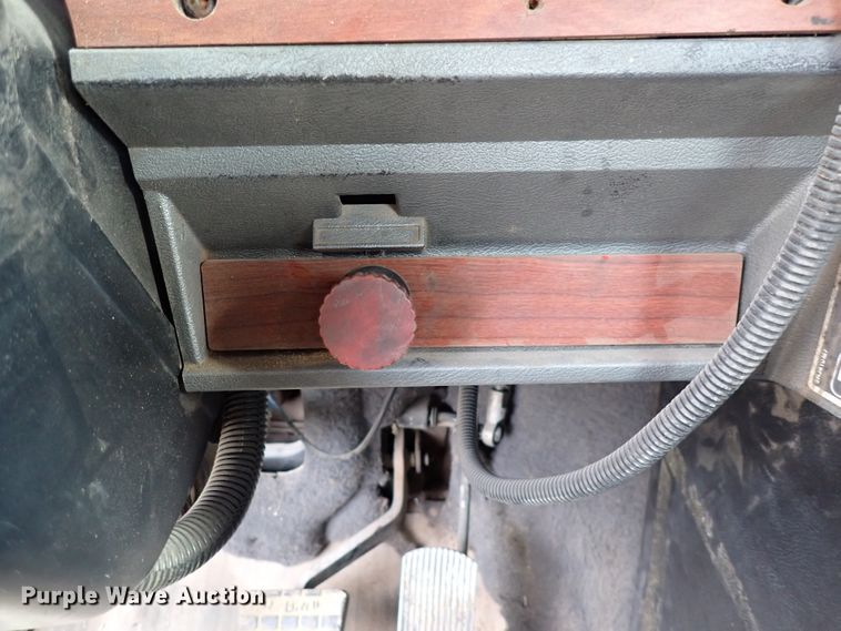 image for item DJ0226 1997 Mack CH613  dump truck