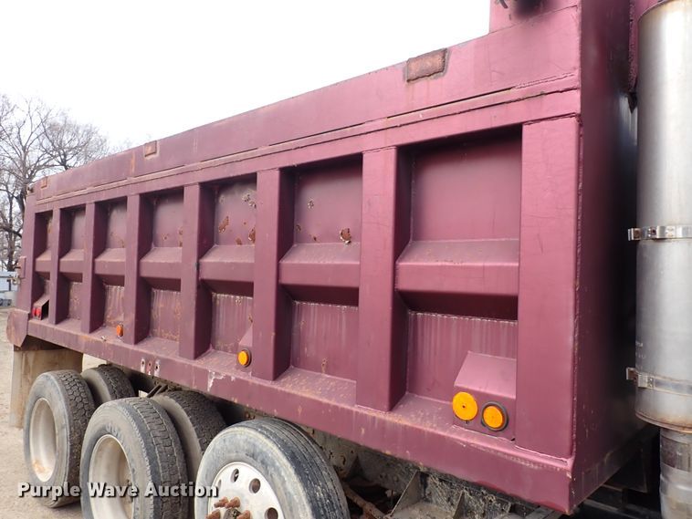 image for item DJ0226 1997 Mack CH613  dump truck