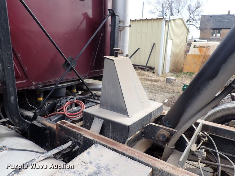 image for item DJ0226 1997 Mack CH613  dump truck