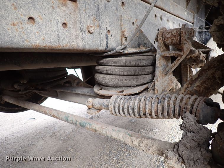 image for item DJ0226 1997 Mack CH613  dump truck