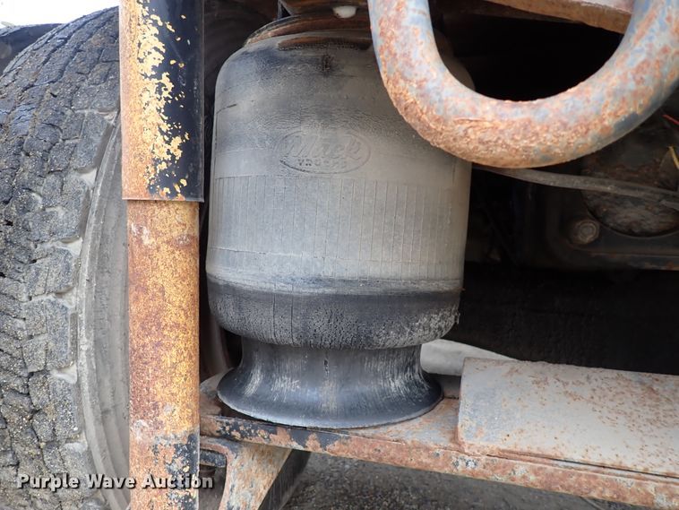 image for item DJ0226 1997 Mack CH613  dump truck