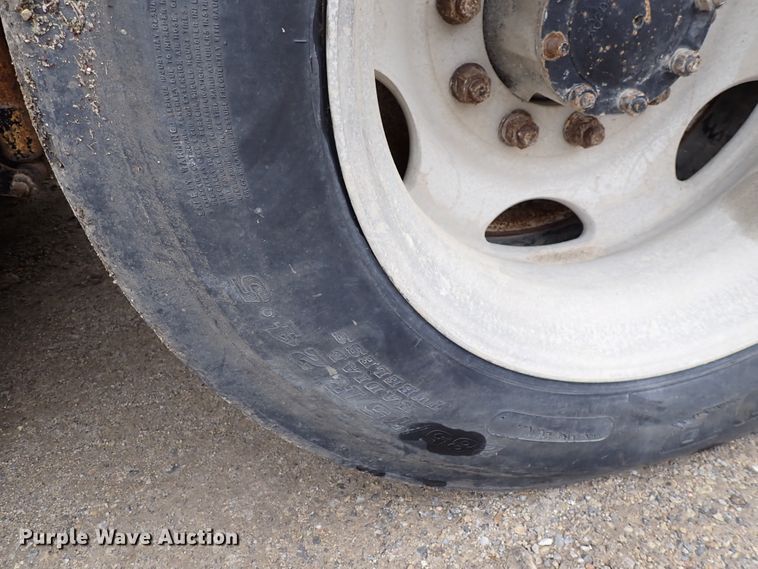 image for item DJ0226 1997 Mack CH613  dump truck