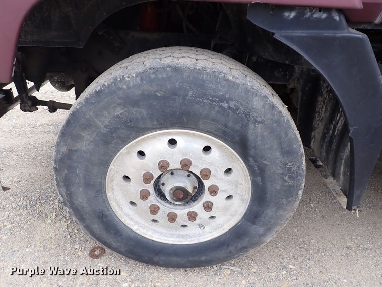 image for item DJ0226 1997 Mack CH613  dump truck