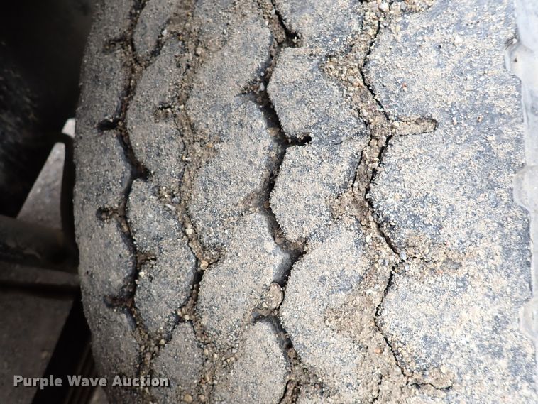 image for item DJ0226 1997 Mack CH613  dump truck