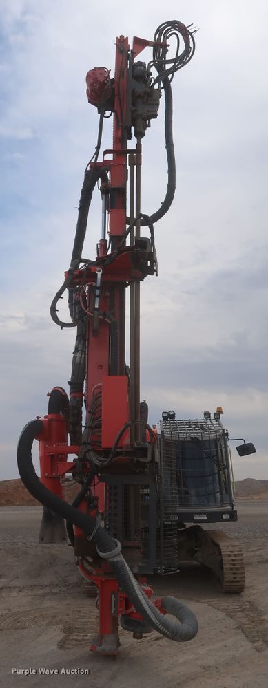image for item DJ2386 2018 Sandvik Ranger DX800  rock pilot drill