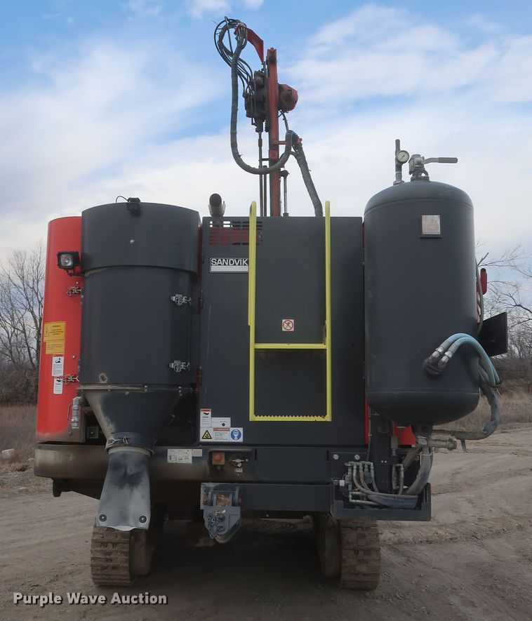 image for item DJ2386 2018 Sandvik Ranger DX800  rock pilot drill