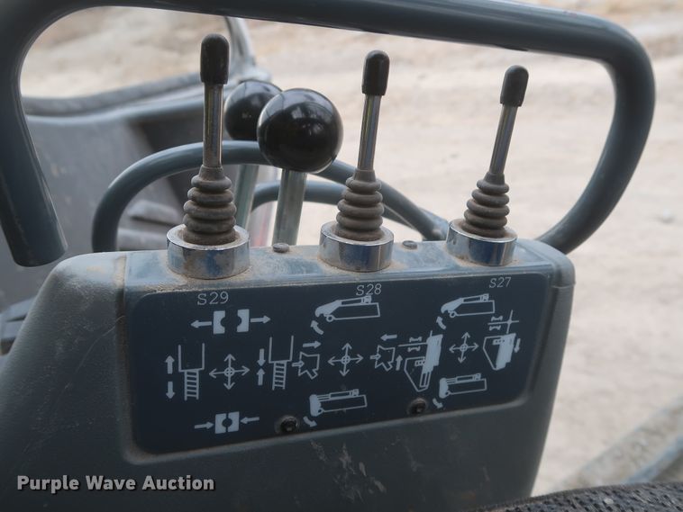 image for item DJ2386 2018 Sandvik Ranger DX800  rock pilot drill