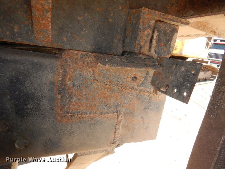 image for item DJ2886 1995 Ford L8000  dump truck