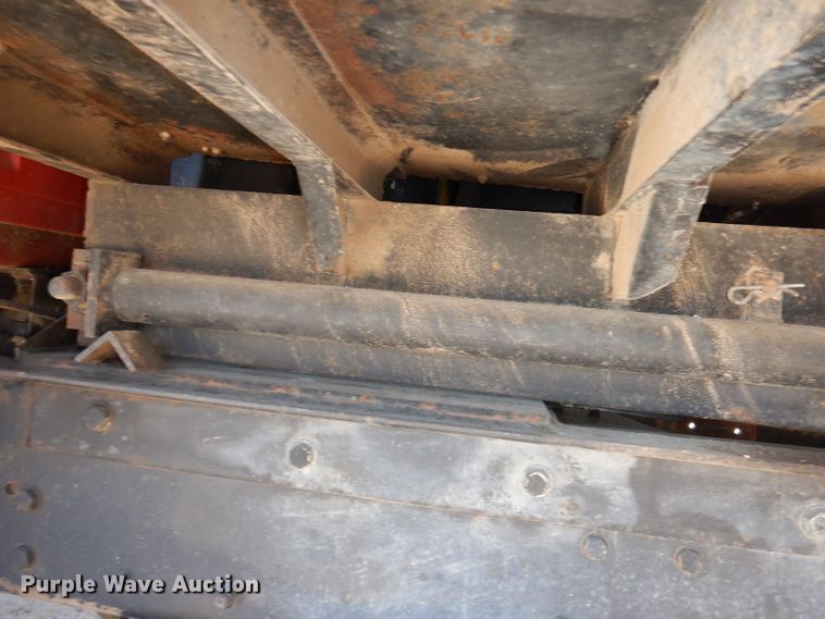 image for item DJ2886 1995 Ford L8000  dump truck