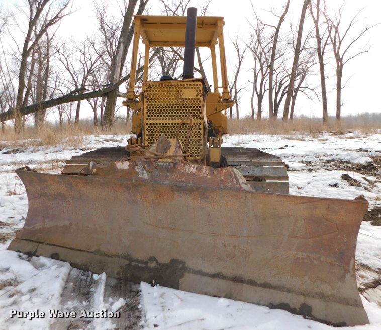 image for item DJ5944 1984 Komatsu D31P-17  dozer