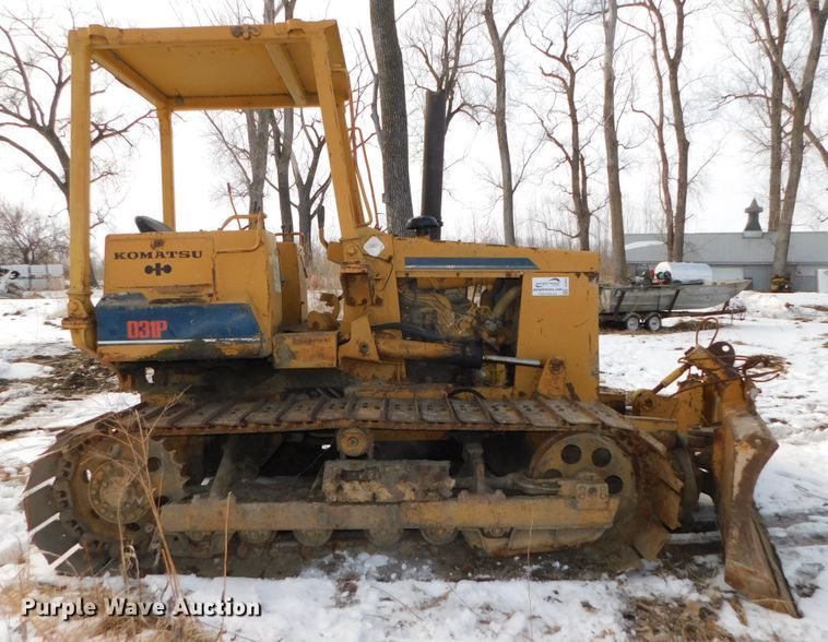 image for item DJ5944 1984 Komatsu D31P-17  dozer
