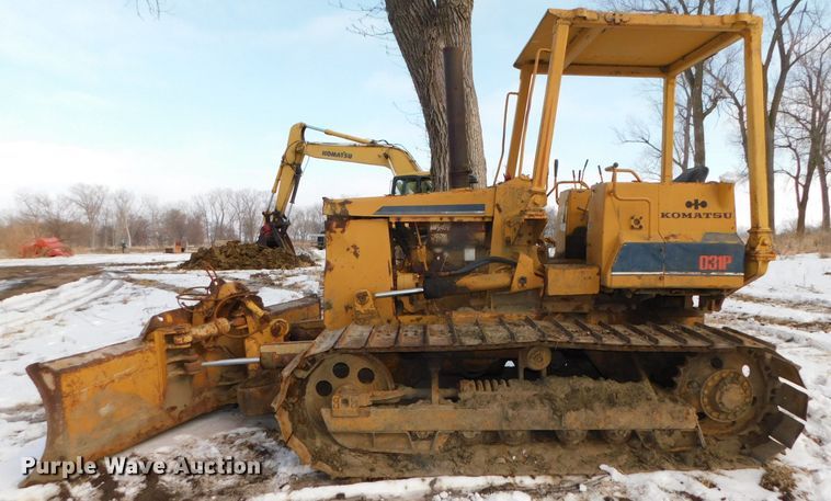 image for item DJ5944 1984 Komatsu D31P-17  dozer