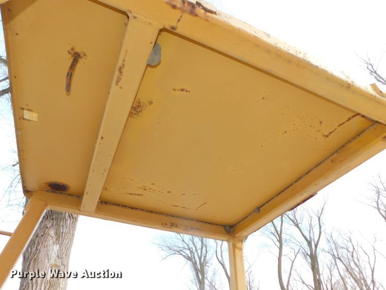 image for item DJ5944 1984 Komatsu D31P-17  dozer