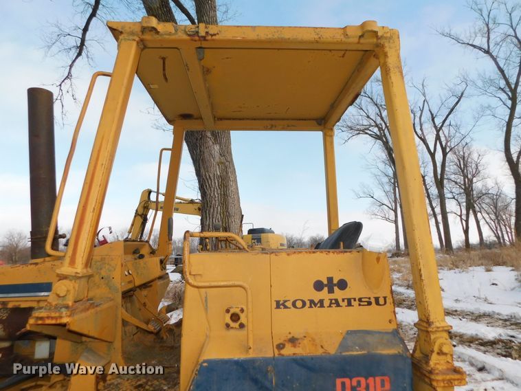 image for item DJ5944 1984 Komatsu D31P-17  dozer