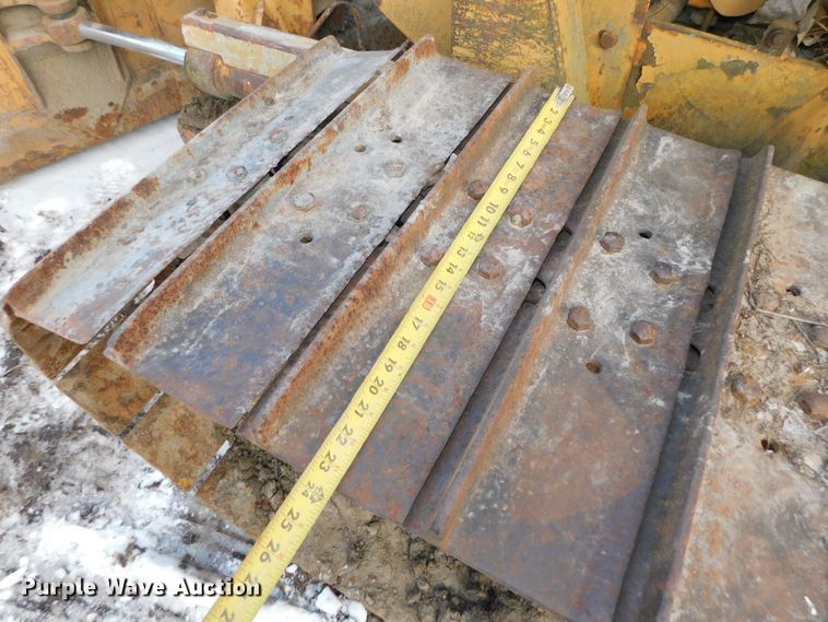 image for item DJ5944 1984 Komatsu D31P-17  dozer