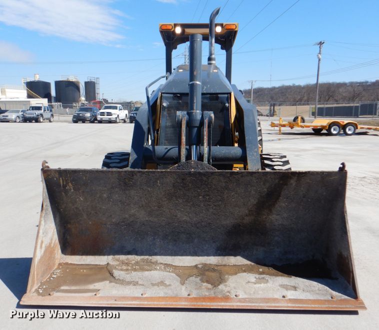 image for item DJ8709 2015 John Deere 210LEP  landscape tractor