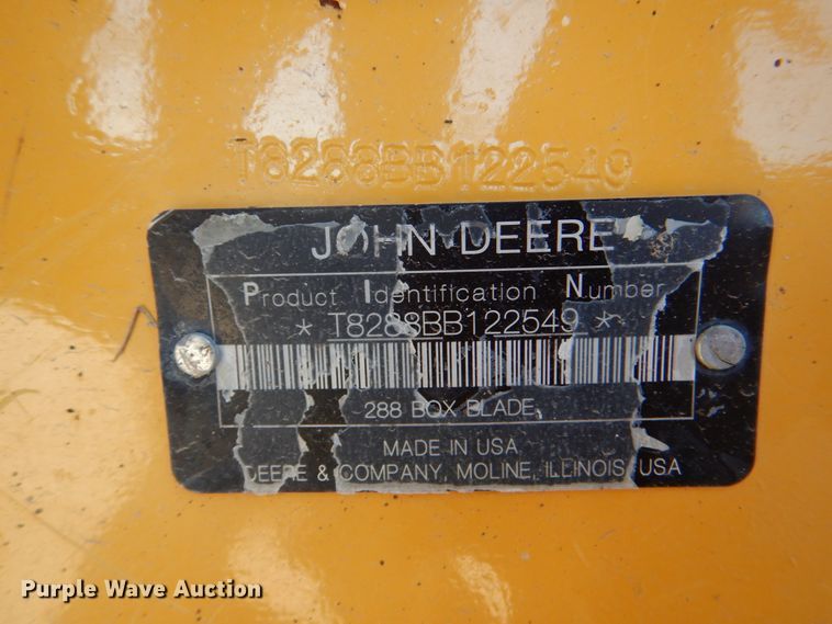 image for item DJ8709 2015 John Deere 210LEP  landscape tractor