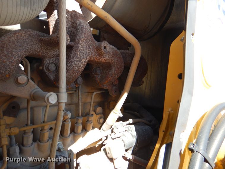 image for item DJ8709 2015 John Deere 210LEP  landscape tractor