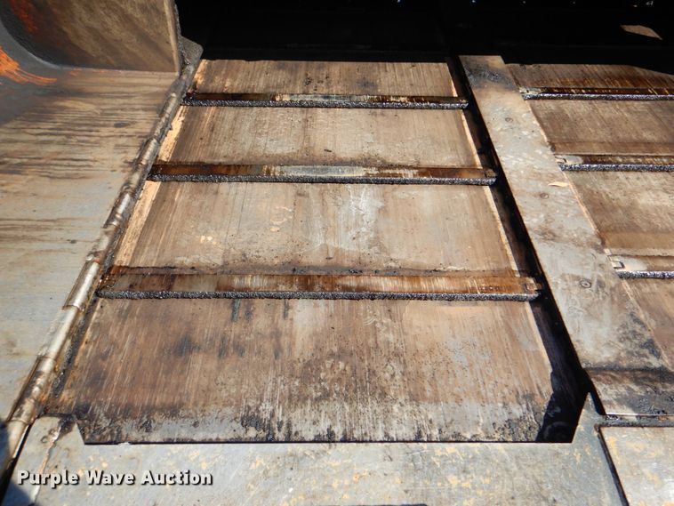 image for item DJ8711 2016 Lee Boy 8510C  paver