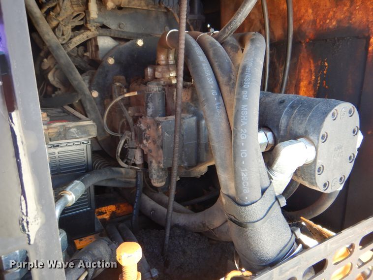 image for item DJ8711 2016 Lee Boy 8510C  paver