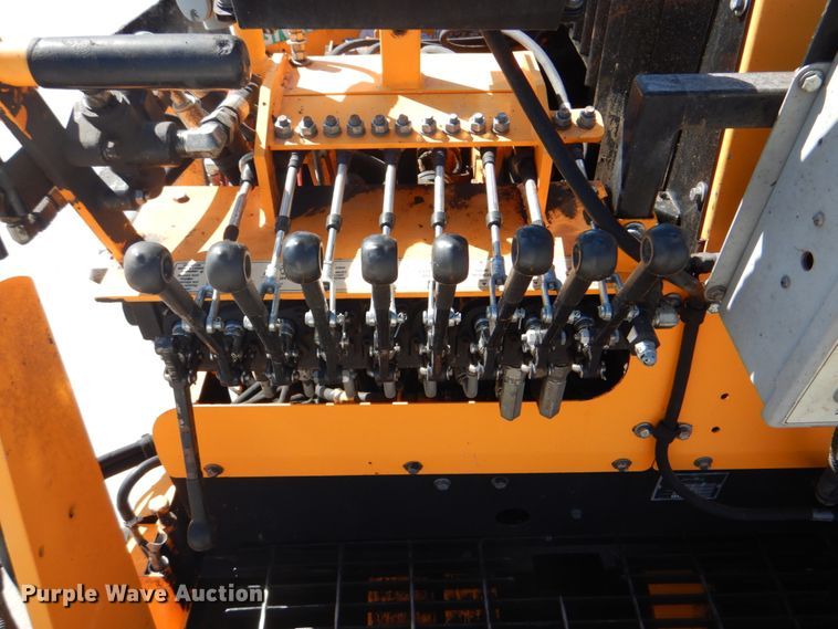 image for item DJ8711 2016 Lee Boy 8510C  paver