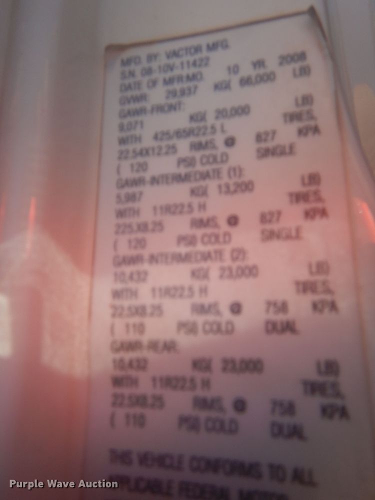 image for item DJ8828 2009 International 7600  hydrovac truck