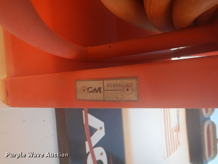 image for item DJ8829 1995 Ford LN8000  water truck