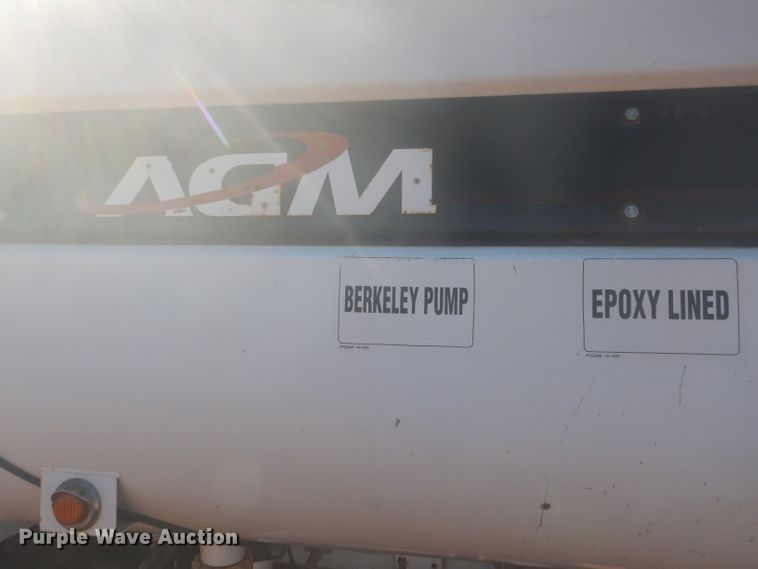 image for item DJ8829 1995 Ford LN8000  water truck