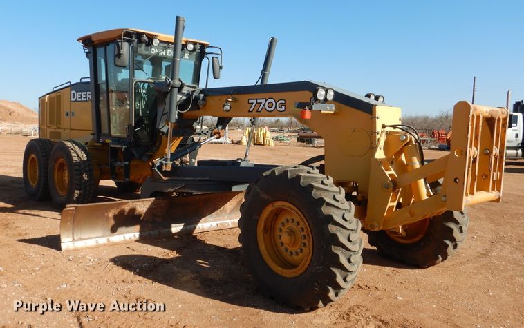 image for item DJ8832 2011 John Deere 770G  motor grader