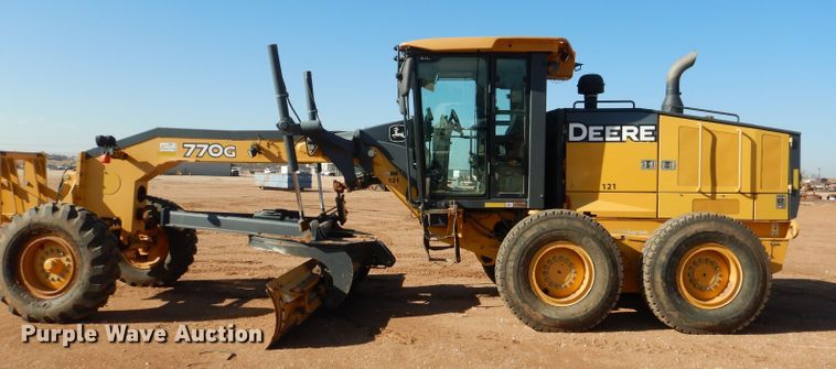 image for item DJ8832 2011 John Deere 770G  motor grader