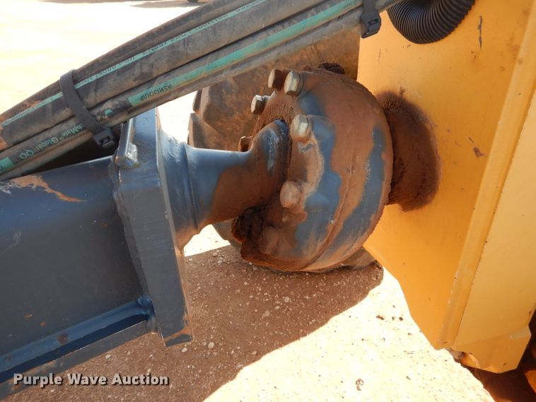 image for item DJ8832 2011 John Deere 770G  motor grader