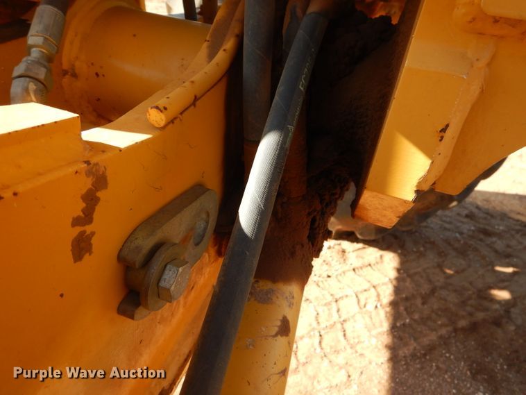 image for item DJ8832 2011 John Deere 770G  motor grader